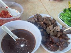 -香辉食馆(新兴路店)