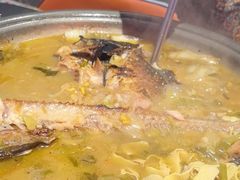 -令狐冲·炭烤活鱼(宝龙店)