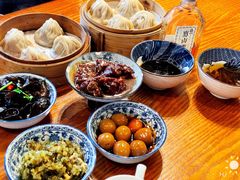 无锡小笼包-新万鑫银丝面·非遗无锡味(惠山古镇店)
