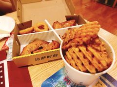 劲爆鸡米花-尊宝比萨(南油龙城路店)