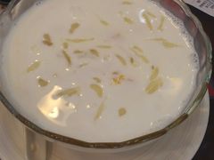 杨枝甘露-甜蜜蜜港式茶餐厅(虹梅店)