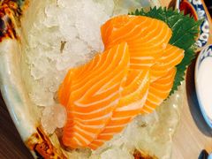 三文鱼背刺身-小山日本料理(兴业太古汇店)