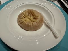 蟹黄大汤包-淮香国色·淮扬菜(正大中心店)