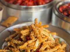-巴厘龙虾·榜首油焖大虾(音乐学院·沿江酒馆店)