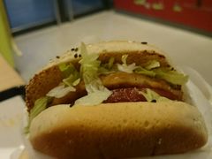 -麦当劳(世界城广场店)