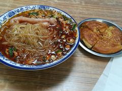 -平安桥张氏肥肠粉