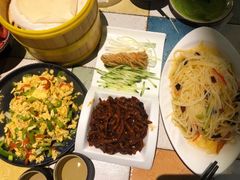 -顶顶香煎饼家常菜(金花南路店)