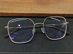 -天空之镜眼镜店蔡司依视路授权店(天通苑店)