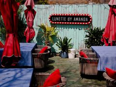 -弦月窗LUNETTE BY AMANDA(复兴路店)