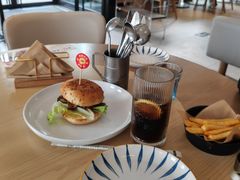 -必胜客(会展店)