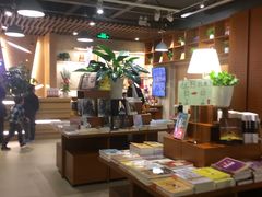 -博览书店(越秀悦汇天地店)