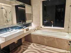 -上海闵行星河湾酒店