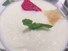 -红鼎豆捞·非遗鲍皇汤火锅(宝丰路店)