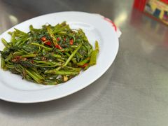 -明记烧鱼美味店