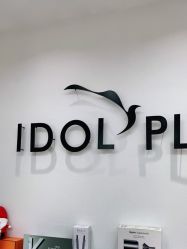 -IDOL PLUS 