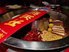 -谭鸭血老火锅(万象九宜城店)