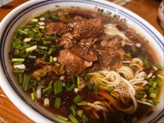 -矮子粉店1985·长沙米粉(湘春路店)