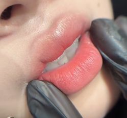 -韩美绣·骨相纹眉·洗眉美瞳线