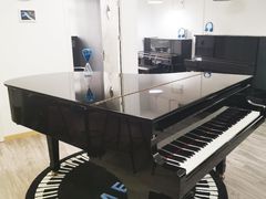 -梅纳·钢琴声乐架子鼓Mena Music(双井店)