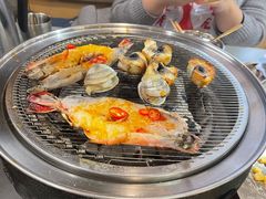 -围炉肉舍丹东海鲜烤肉·烤活鳗(步行街店)