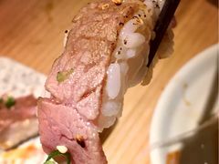 霜降手握-初居食屋日式料理(万象城购物中心店)