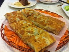 大葱猪肉千层饼-四季小馆·地道北京小吃(广百店)