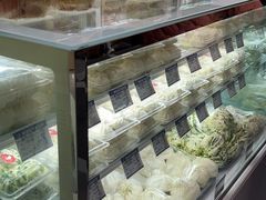-白玉兰食品(中山公园龙之梦店)
