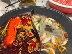 -伍师兄市井火锅(东部星悦天地店)