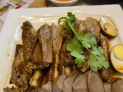 -鹅香四海·卤水火锅·砂锅粥·潮汕菜(宝安店)