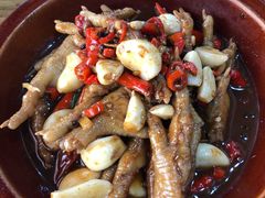 -老三样·美食研究中心(世贸路店)