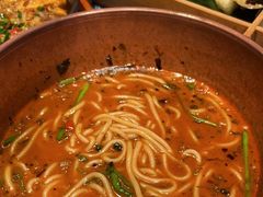 -云海肴·汽锅鸡·云南菜(天山百盛优客店)