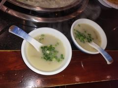 -老来福·非遗酸汤兔(凯旋路店)
