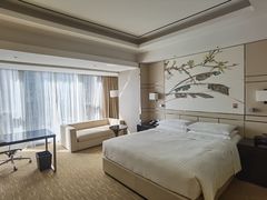 -上海宝华万豪酒店