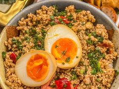 -吉屋·炭烧酒场·秋冬功夫奶汁河豚鱼锅