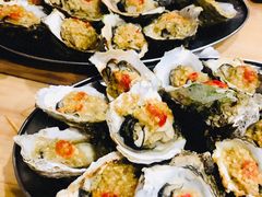 中号生蚝-蚝哥花姐湛江烤生蚝(美丽湾市场店)