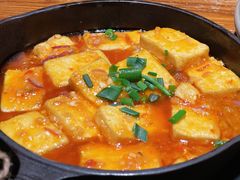 蒜香火腿包浆豆腐-云海肴·汽锅鸡·云南菜(美罗城店)