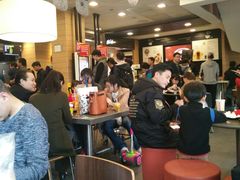 大堂-麦当劳(仙林亚东城得来速店)