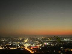 -灵岩山风景区