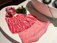 -洋房火锅(上海新天地南北里店)