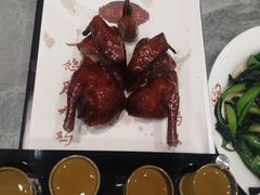 -朱记乳鸽王·非遗石岐乳鸽·全鸽宴(大兴旗舰店)