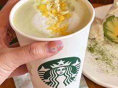 -星巴克臻选(上海长风大悦城店)