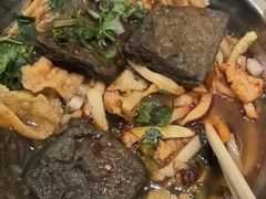 -柳州肥姨妈大骨螺蛳粉(江宁万达店)