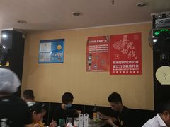 大堂-潘国仙耳光馄饨(黄家阙路店)