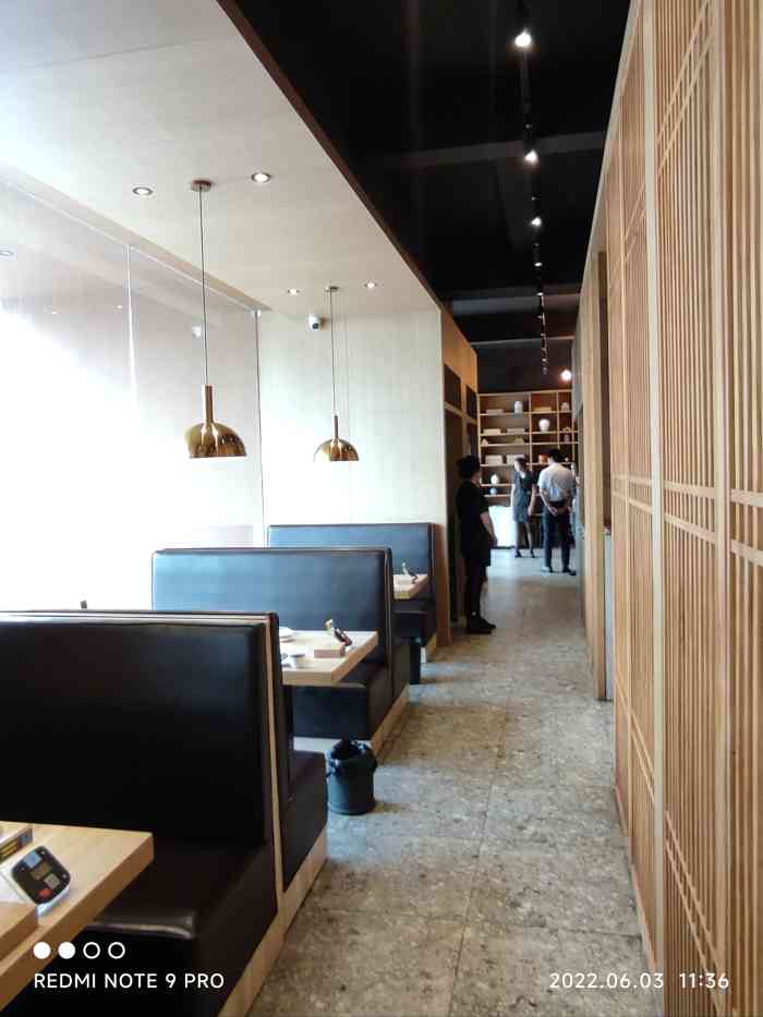 味庄(辽阳西路店)-"[薄荷]环境: 每次开车从辽阳西路回家,.