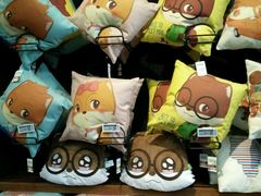 -三只松鼠生活馆(芜湖弋江金鹰店)