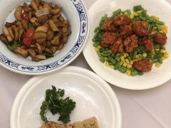 -聚春园自助餐厅(东街口店)