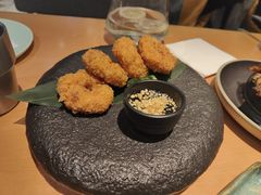 泰式手打虾饼配酸甜梅子酱-simply thai天泰(美罗城店)