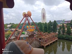 -七彩云南欢乐世界