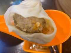 蟹黄小笼-大龙汤包