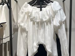 -URBAN REVIVO(高德置地广场·春广场店)